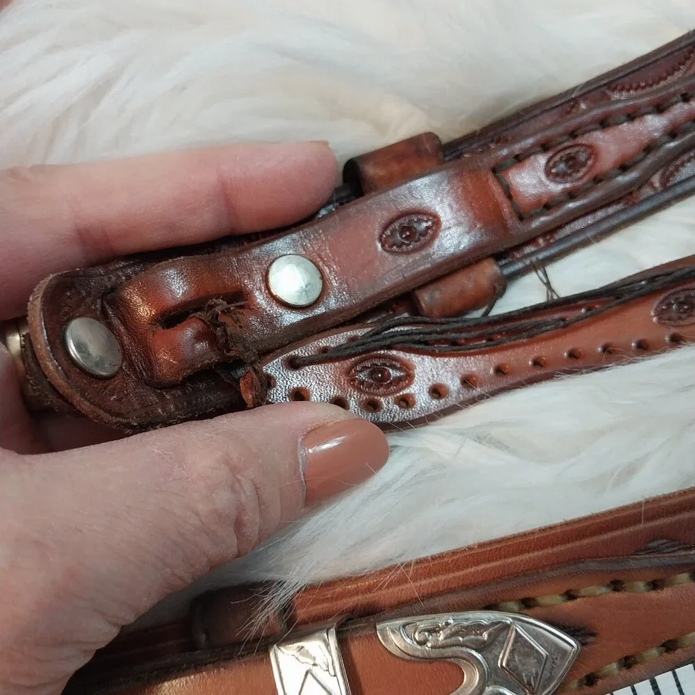 3770 Lot of 4 Un-Finished Leather Belts Tooled New With no Buckles. - Picture 11 of 15